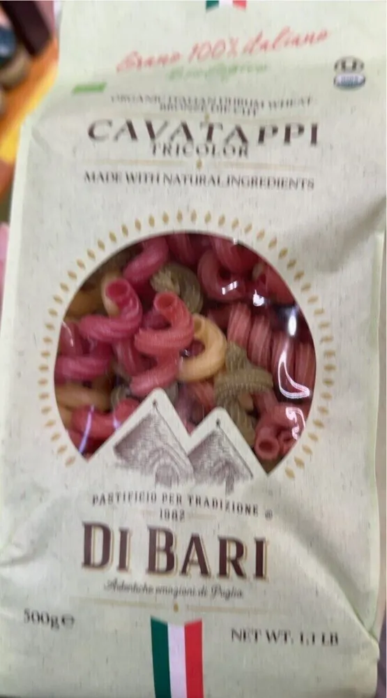 Cavatappi tricolor