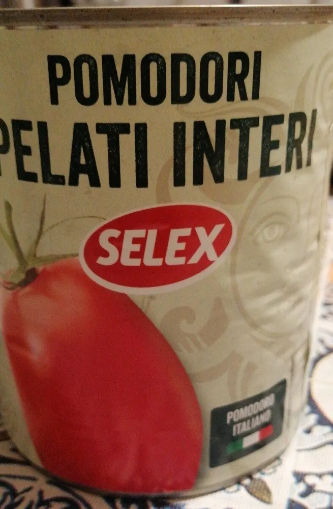 Pomodori pelati