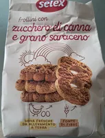 Frollini con zucchero di canna e grano saraceno