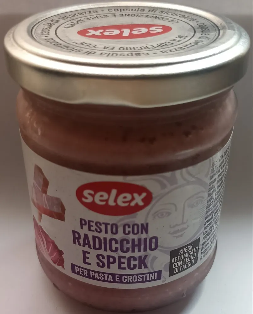 Pesto con radicchio e speck