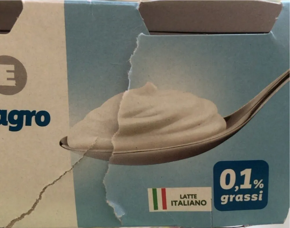 Yigurt magro bianco