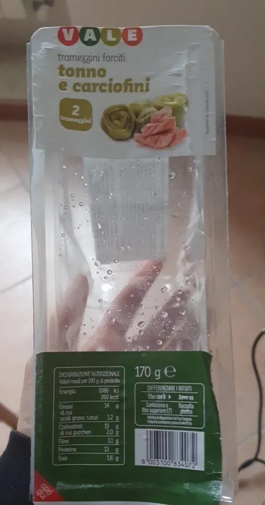 Tramezzini farciti tonno e carciofini