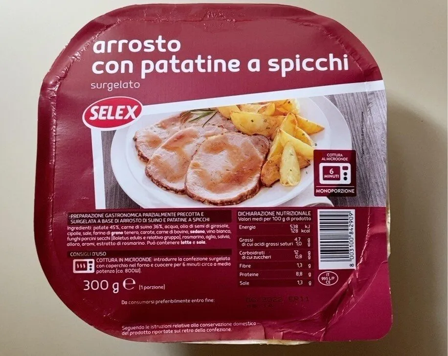 Arrosto con patatine a spicchi