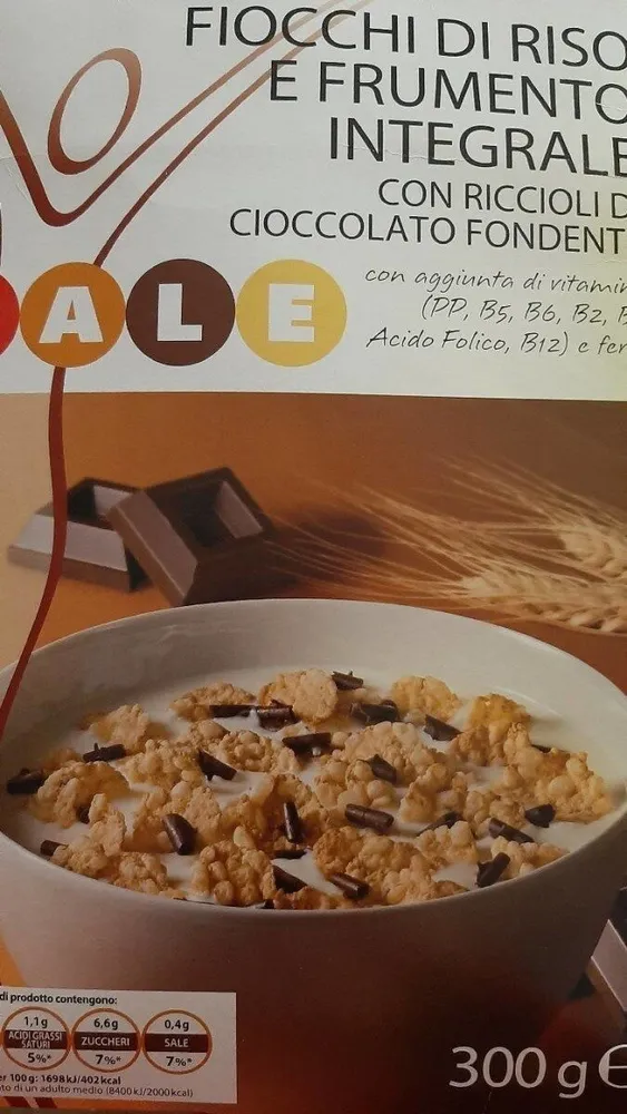 Fiocchi di riso e frumento integrale con cioccolato