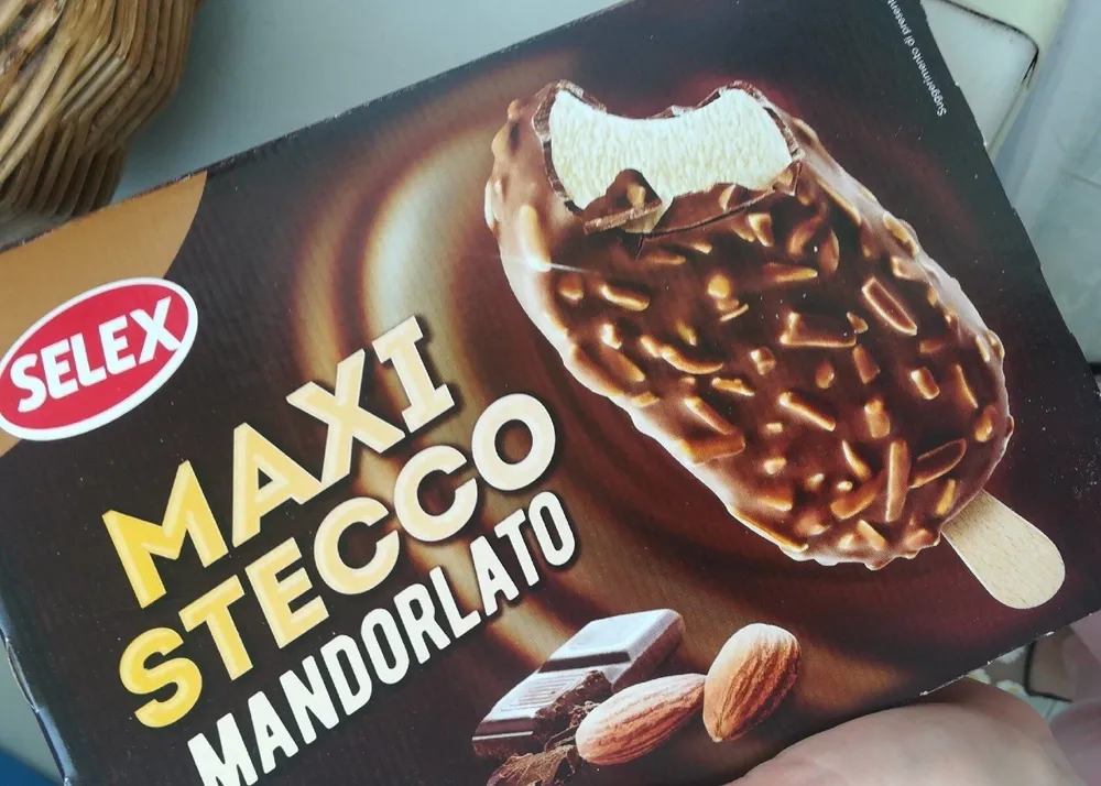 Maxi stecco mandorlato