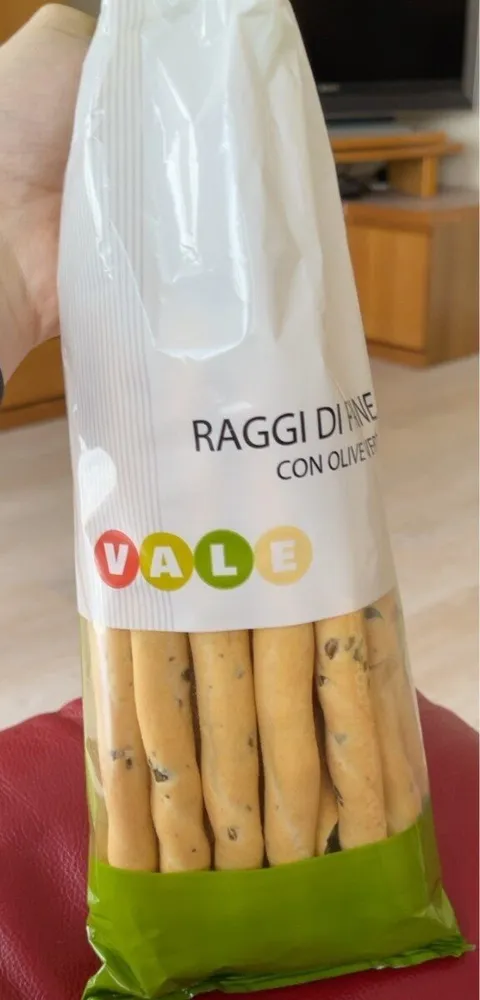 Raggi di pane con olive verdi