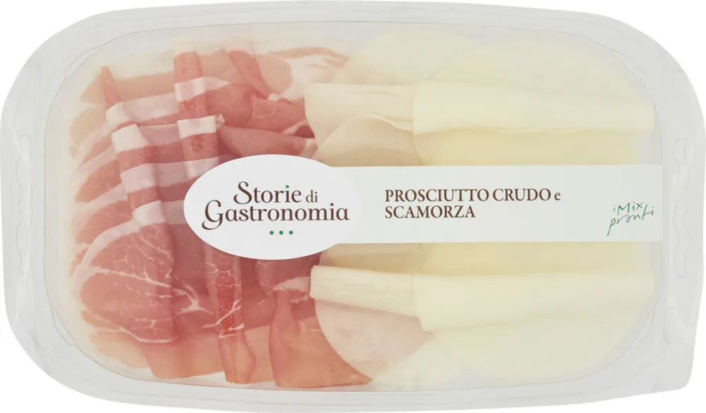 Prosciutto crudo e scamorza a fette