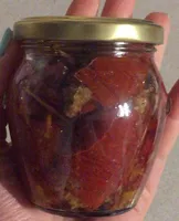 Involtini di pomodori secchi farciti con tonno