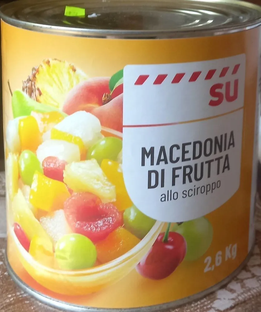 Macedonia di frutta allo scitroppo