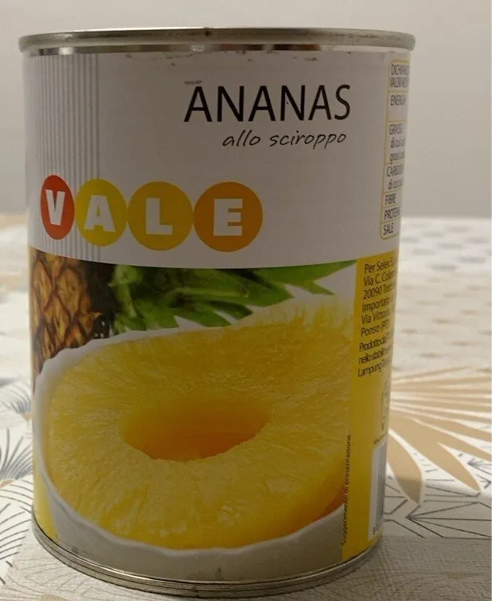 Ananas allo sciroppo