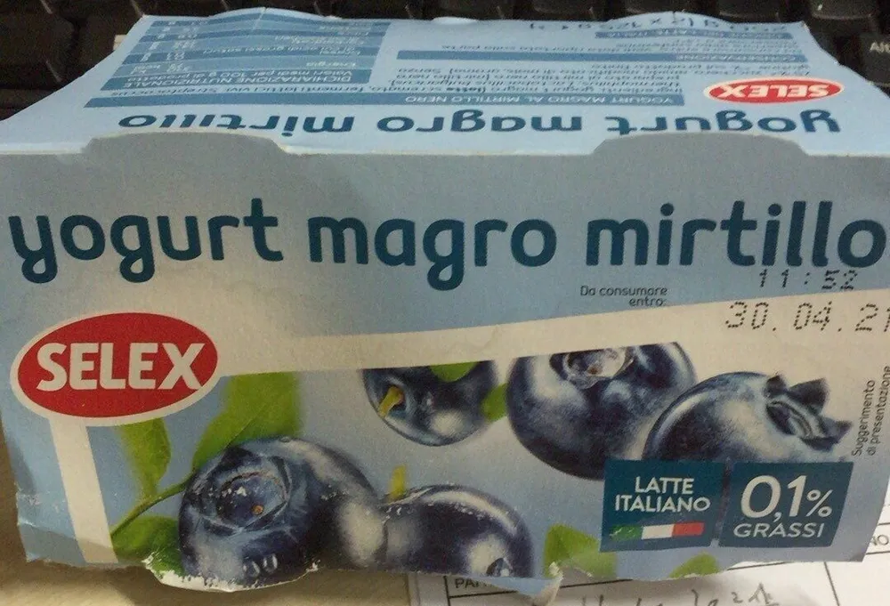 Yogurt magro mirtillo