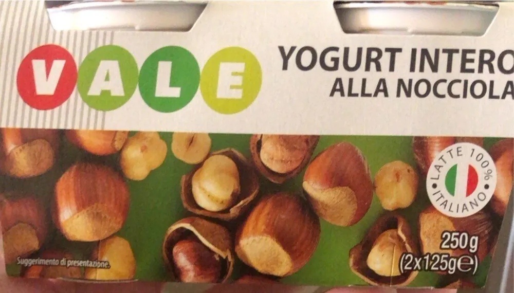 Yogurt intero alla nocciola