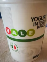Yogurt intero bianco