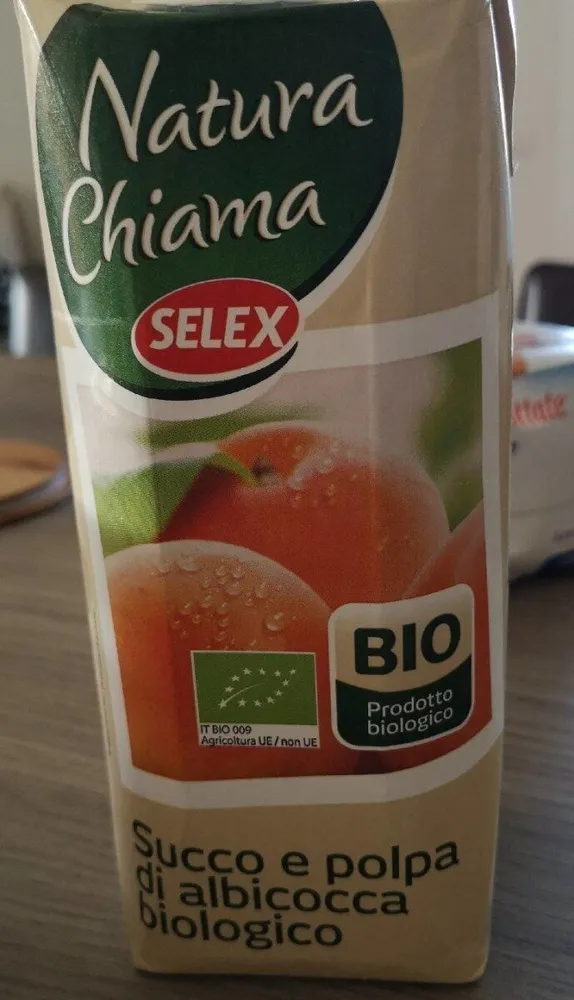 Succo e Polo di albicocca biologica