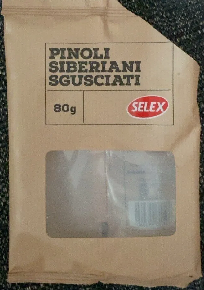 Pinoli siberiani sgusciati