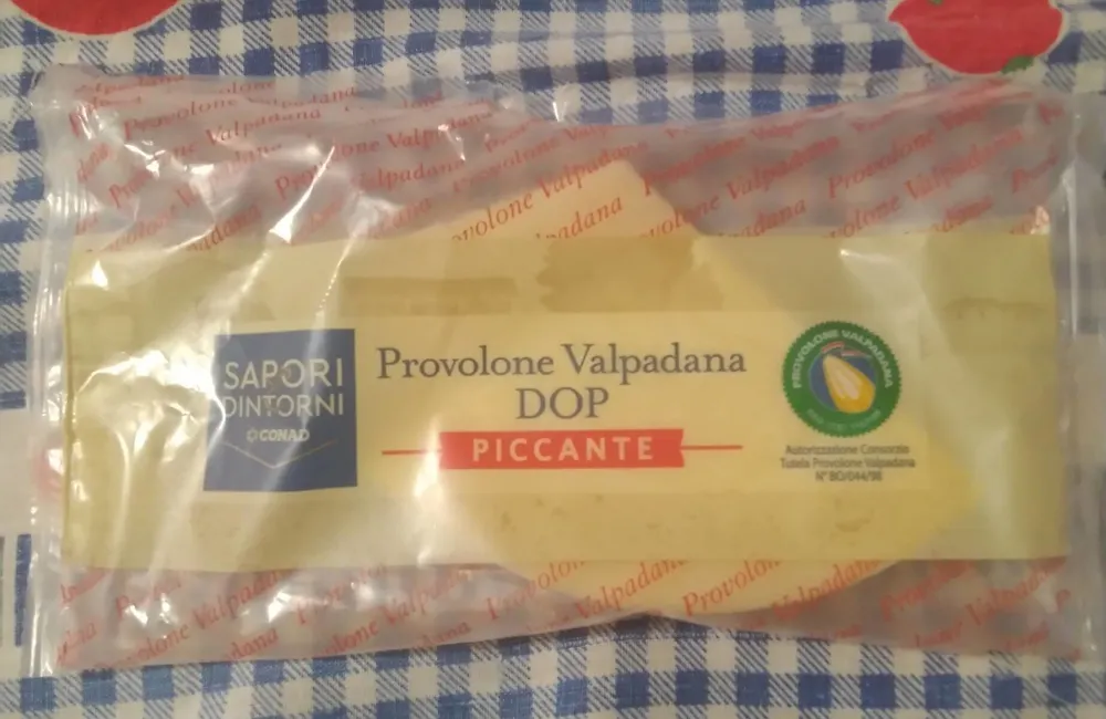 Provolone valpadana DOP piccante