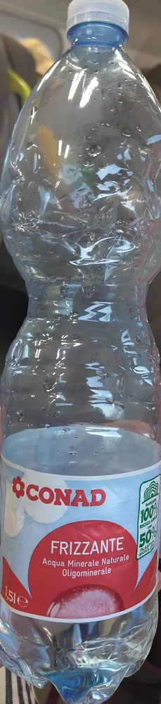 Acqua minerale naturale frizzante