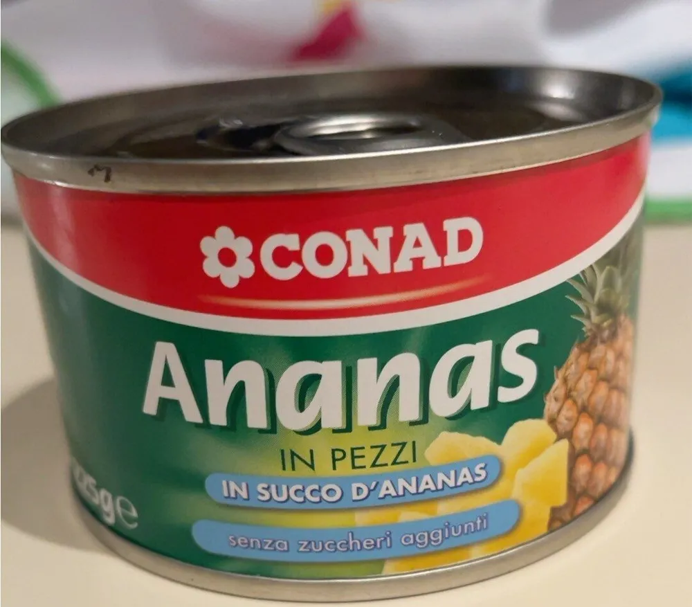 Ananas in pezzi in succo d’ananas