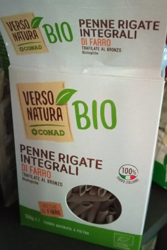 Pasta di farro bio verso la natura