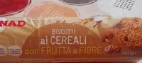 Biscotti ai cereali con frutta e fibre