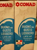 Latte UHT parzialmente scremato