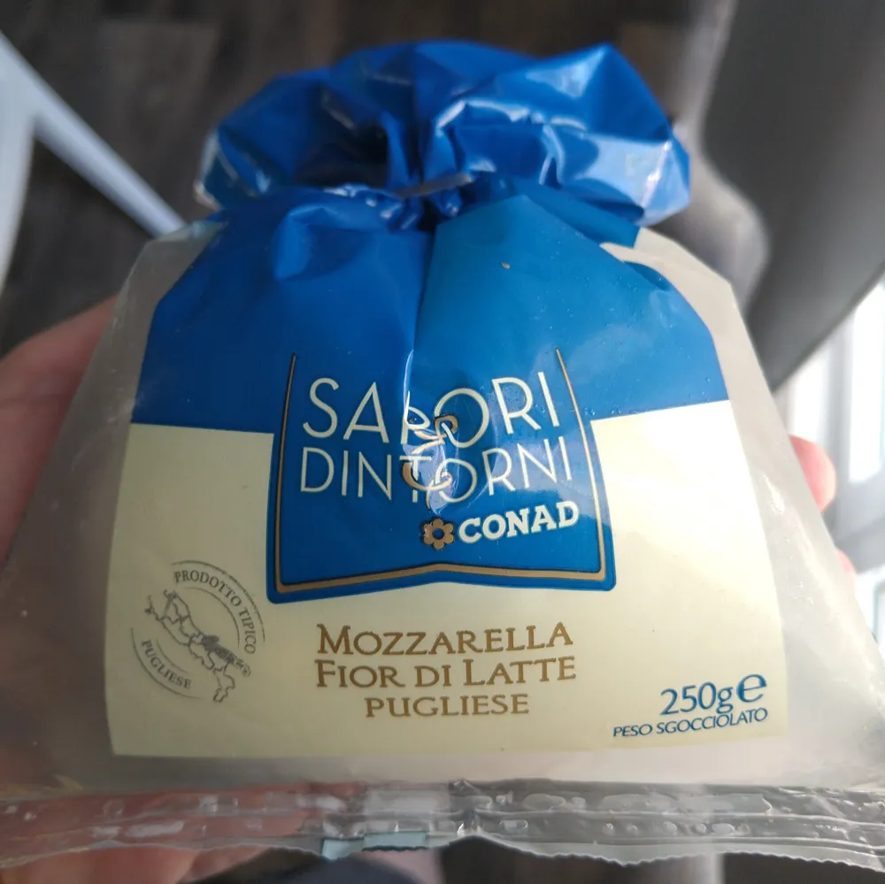 Mozzarella fior di latte pugliese