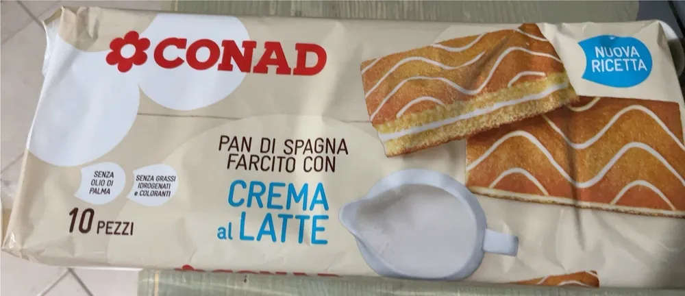 Pan di spagna farcito con crema al latte