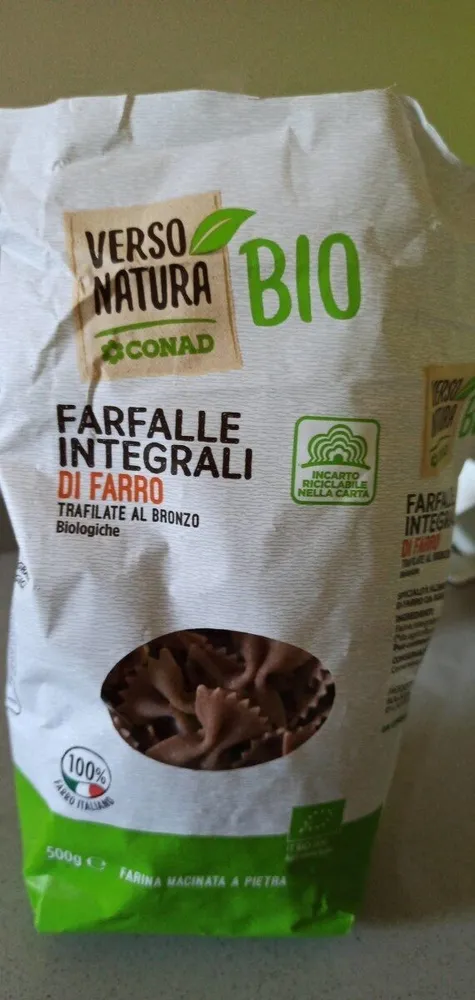 Farfalle integrali di farro tra filate al bronzo biologiche