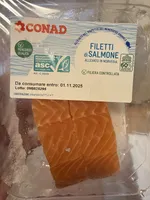 Fileti Di Salmone Allevato In Norvegia