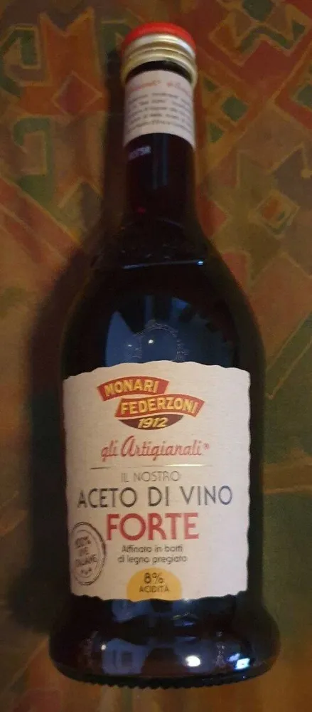 Aceto di vino forte