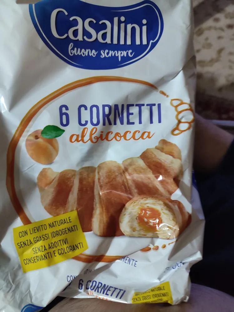Cornetti albicocca