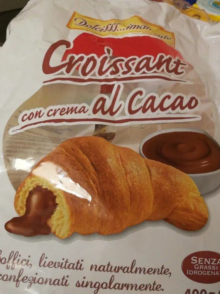 Croissant con crema al cacao