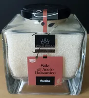 Salz mit Balsamico-Essig