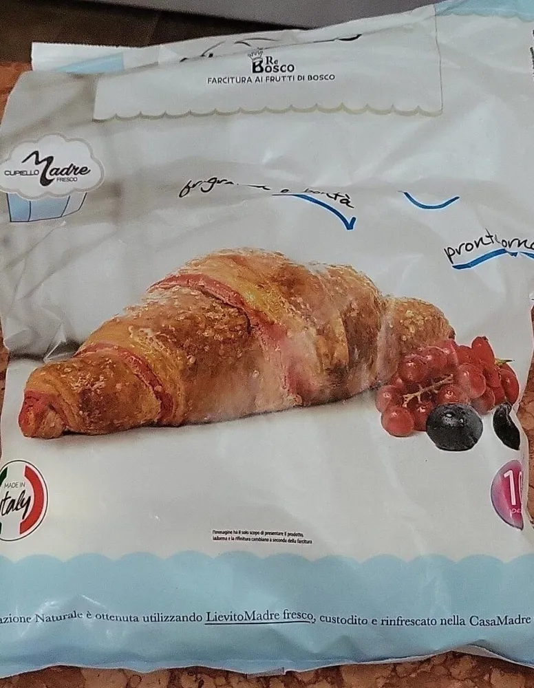 Cornetti al frutti di bosco