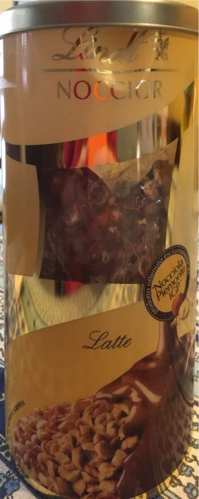 Cioccolato al latte con granella di nocciole