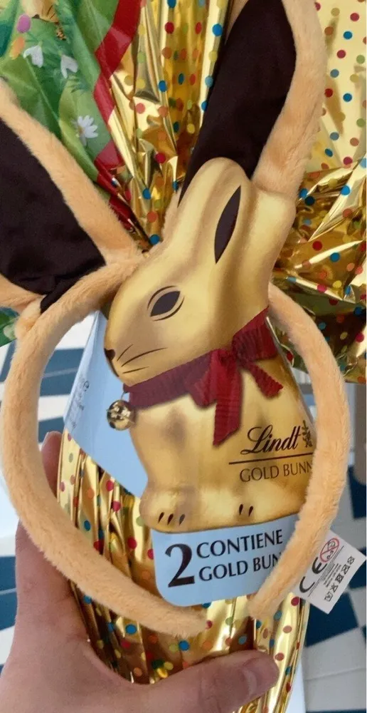 Gold bunny