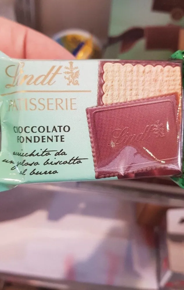 Lindt patisserie
