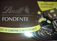 Cioccolato fondente con scorze di limone e mandorle