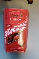 Milk chocolate truffles with a smooth melting filling