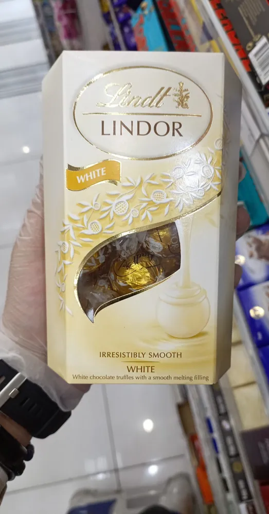 Lindt Lindor Lindt Lindor Irresistibly Smooth White Chocolate
