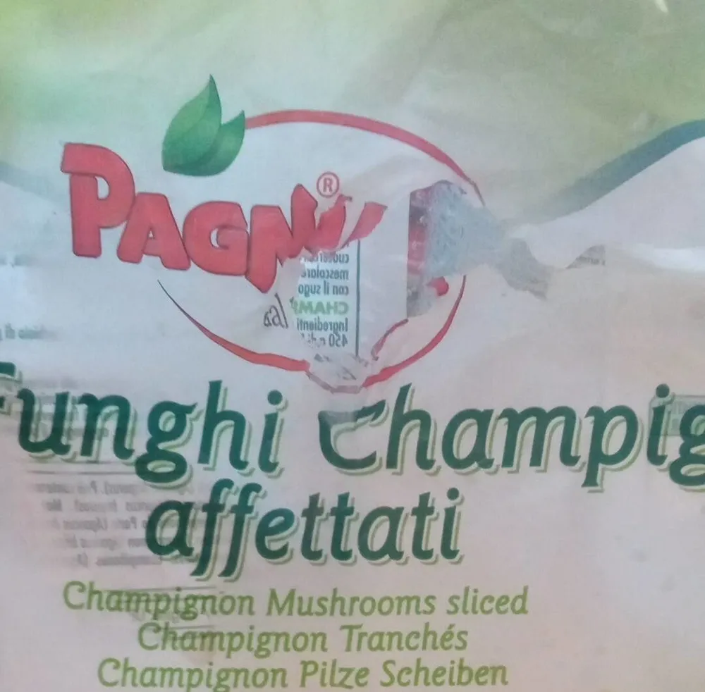 Funghi champignon affettati