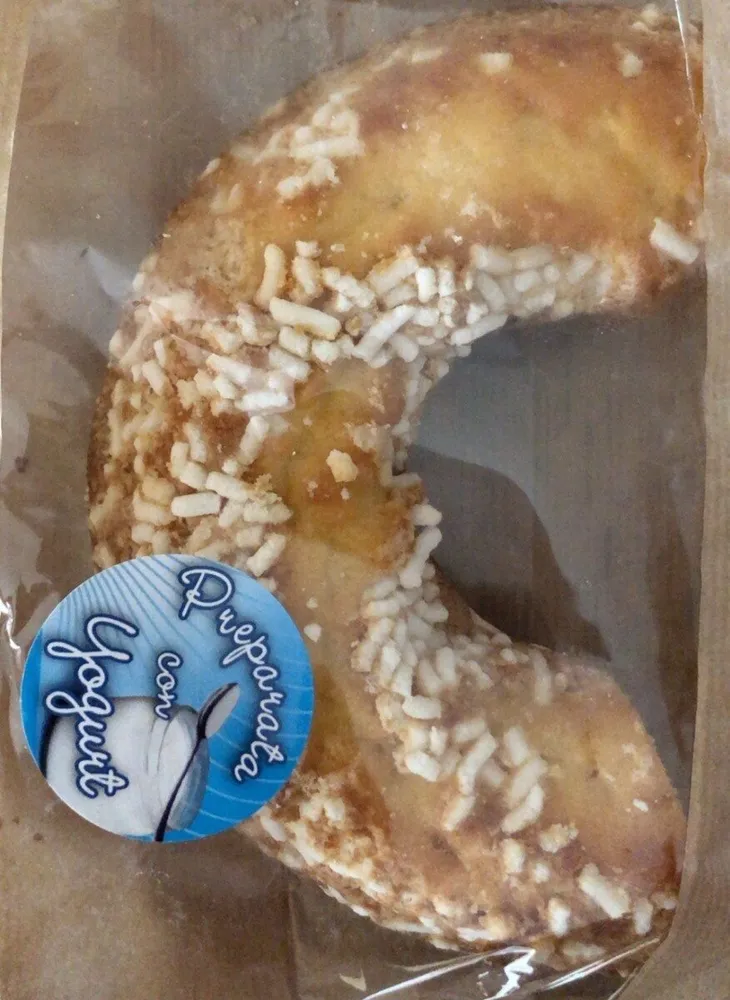 Dolce ciambella granella allo yogurt