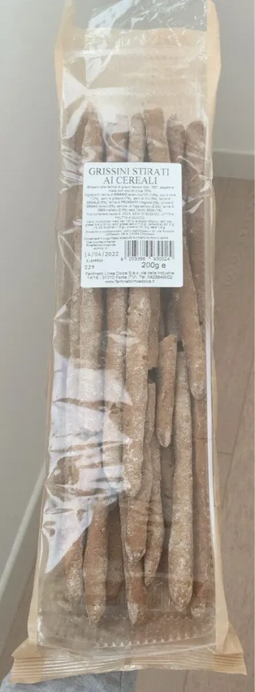 Grissini stirati ai cereali