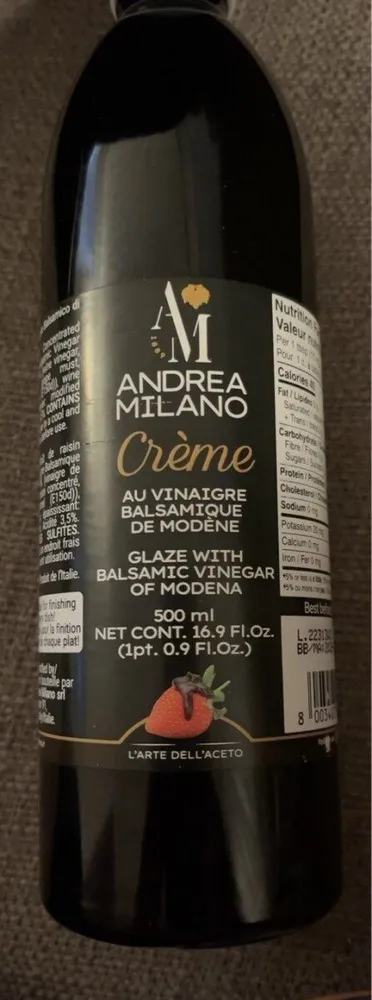 Creme glaze with balsamic vinegar of modena