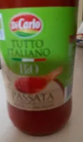 Passata di pomodori italiani biologici