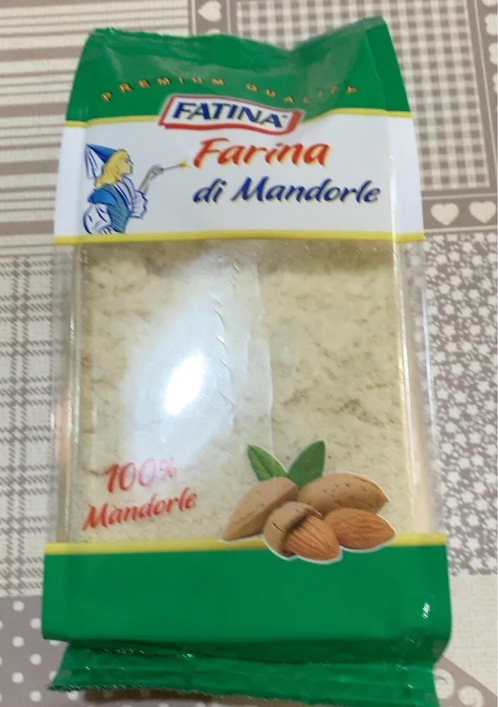 Farina di mandorle