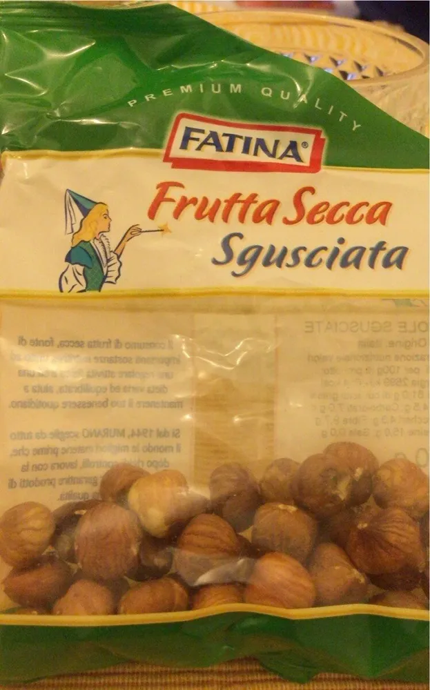Nocciole sgusciate