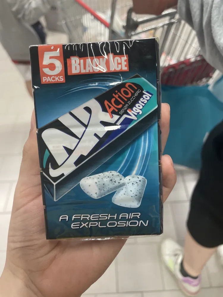 Air action black ice