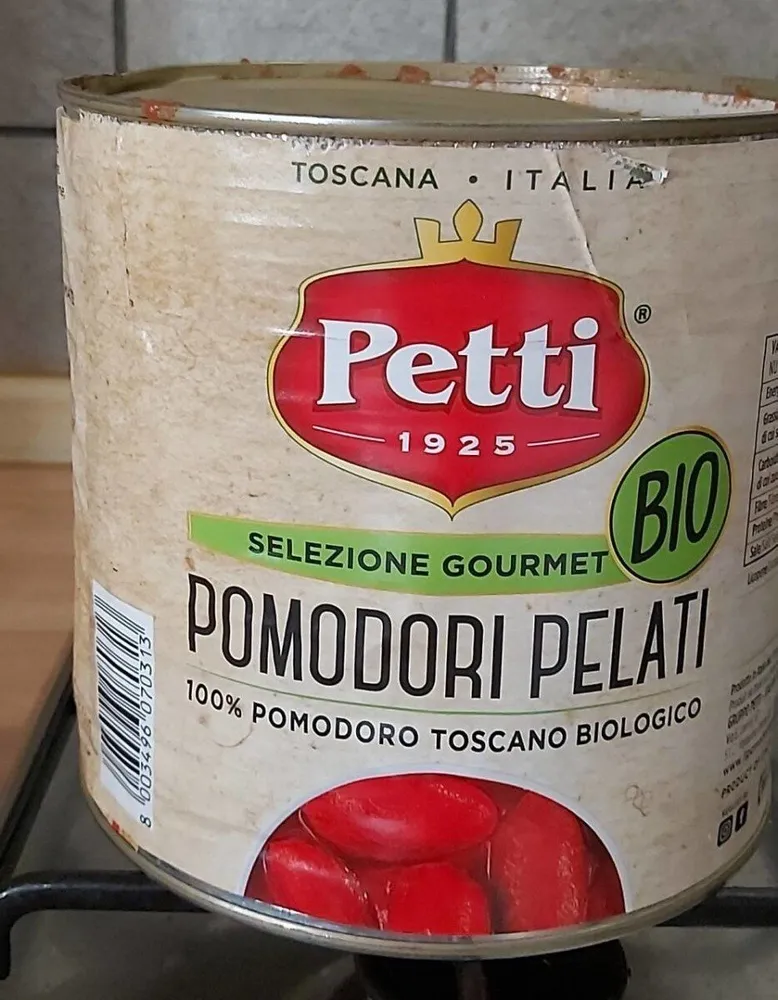 Pomodori pelati
