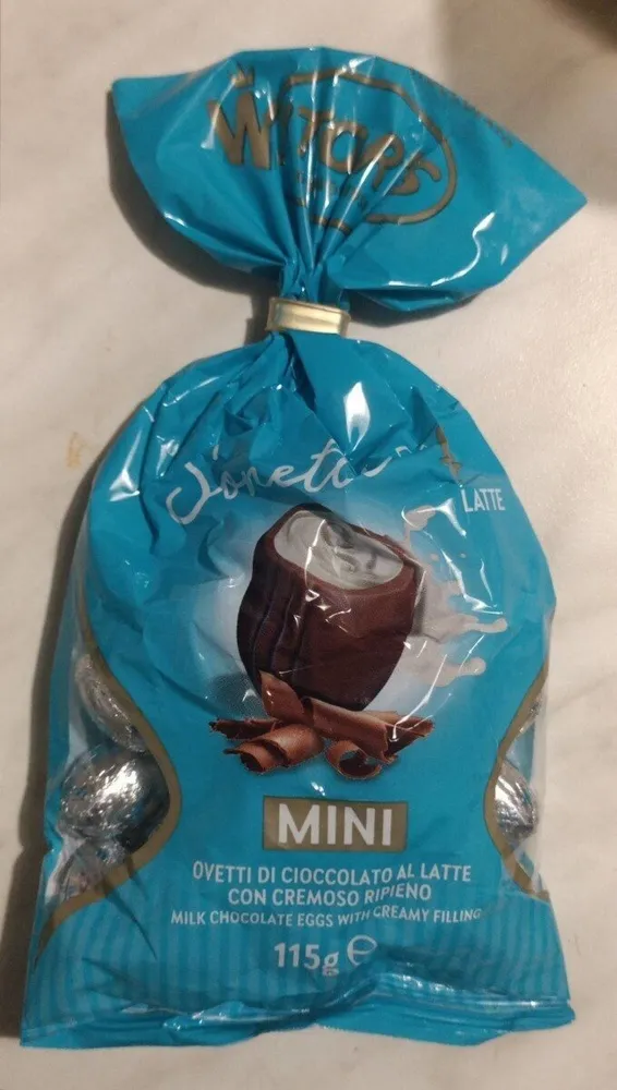 Ovetti di cioccolato al latte con cremoso ripieno